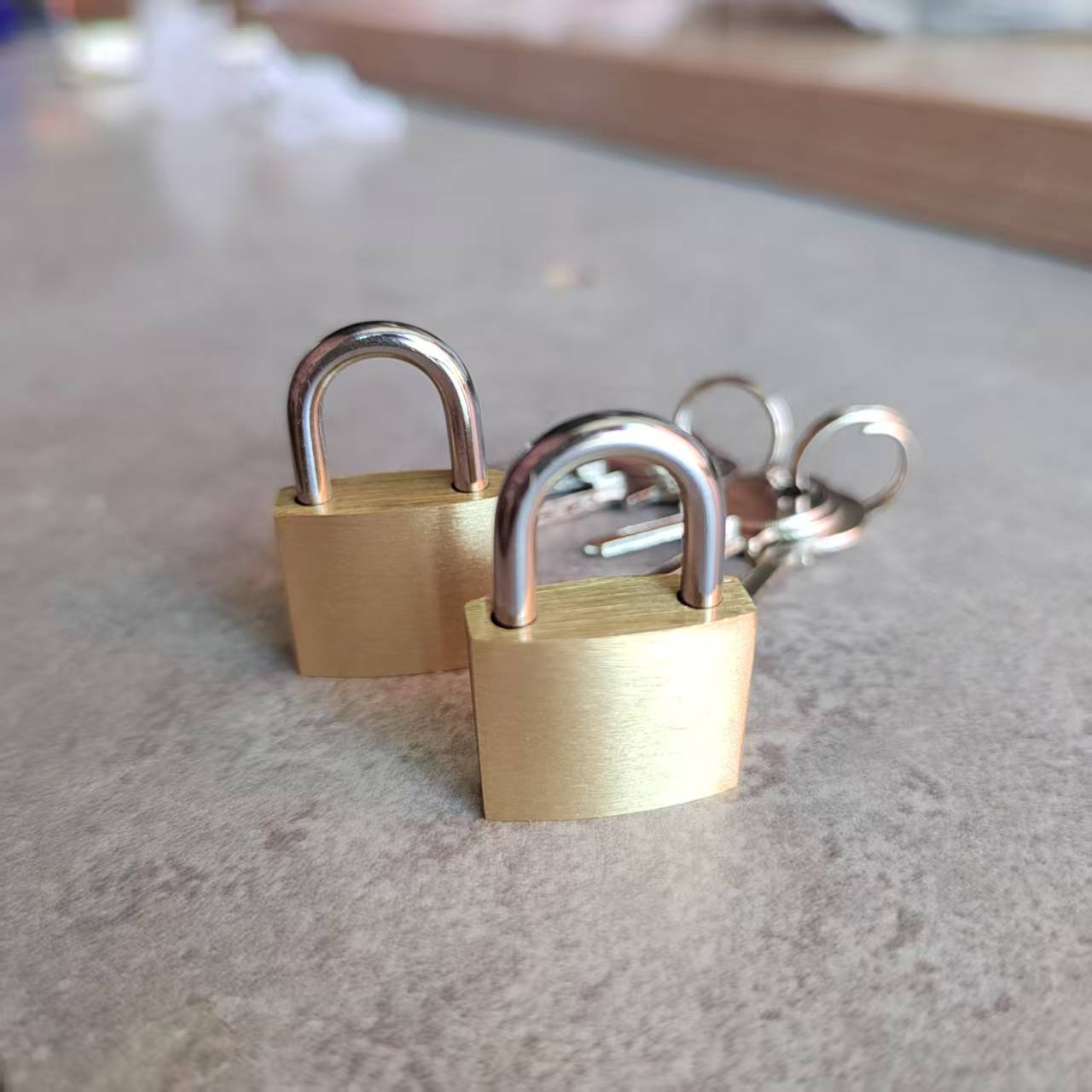 Brass Padlock with Keys, Small - Letter Opener Brass incelemesi ve fiyatı